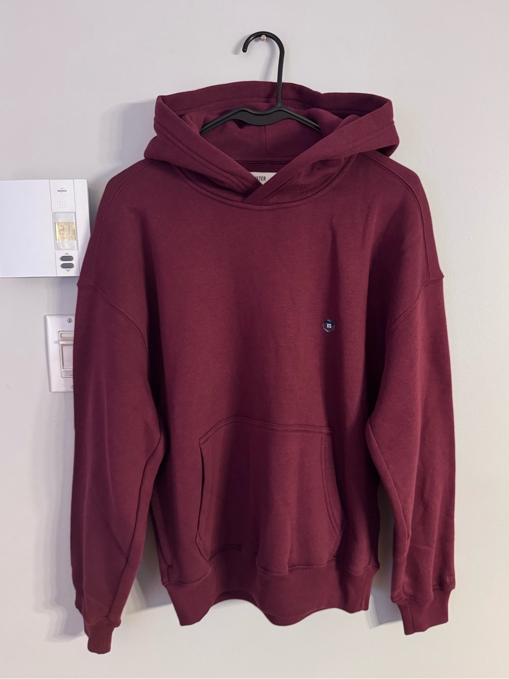 Hollister Boxy Fit Maroon Pullover Hoodie with Interior Hidden Phone Pocket